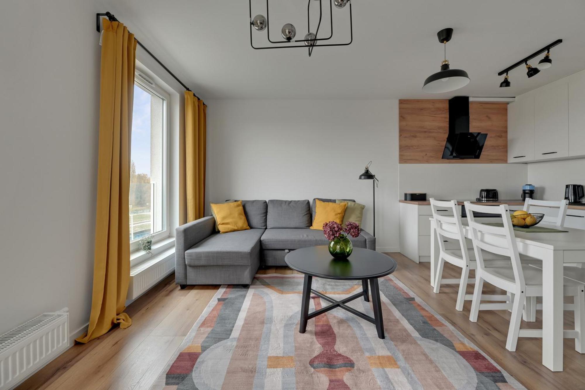 Baltic Sea Letnica Apartments With Parking By Lion Apartments Гданьск Экстерьер фото